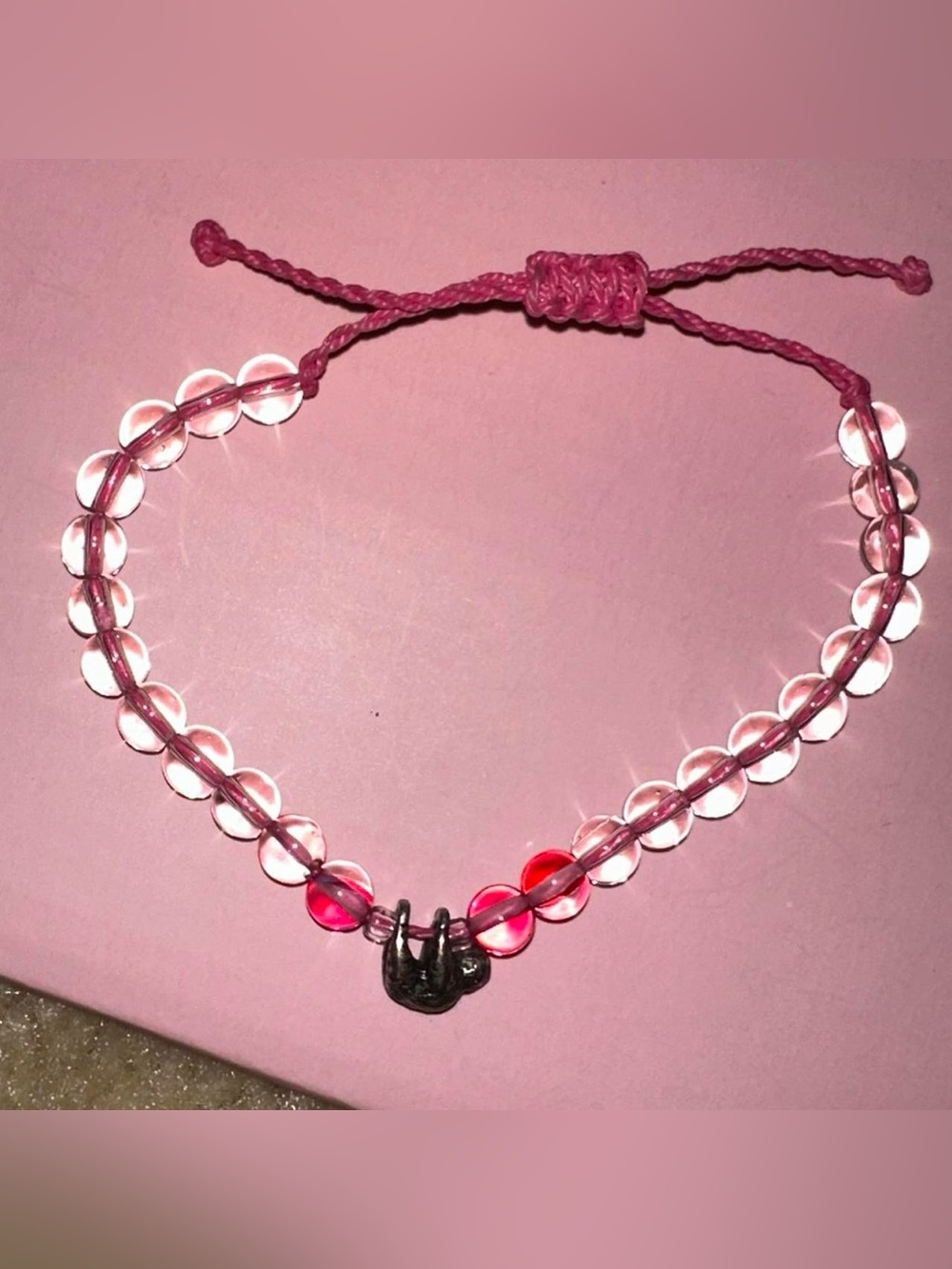 Vintage tighten knot bead sloth bracelet.